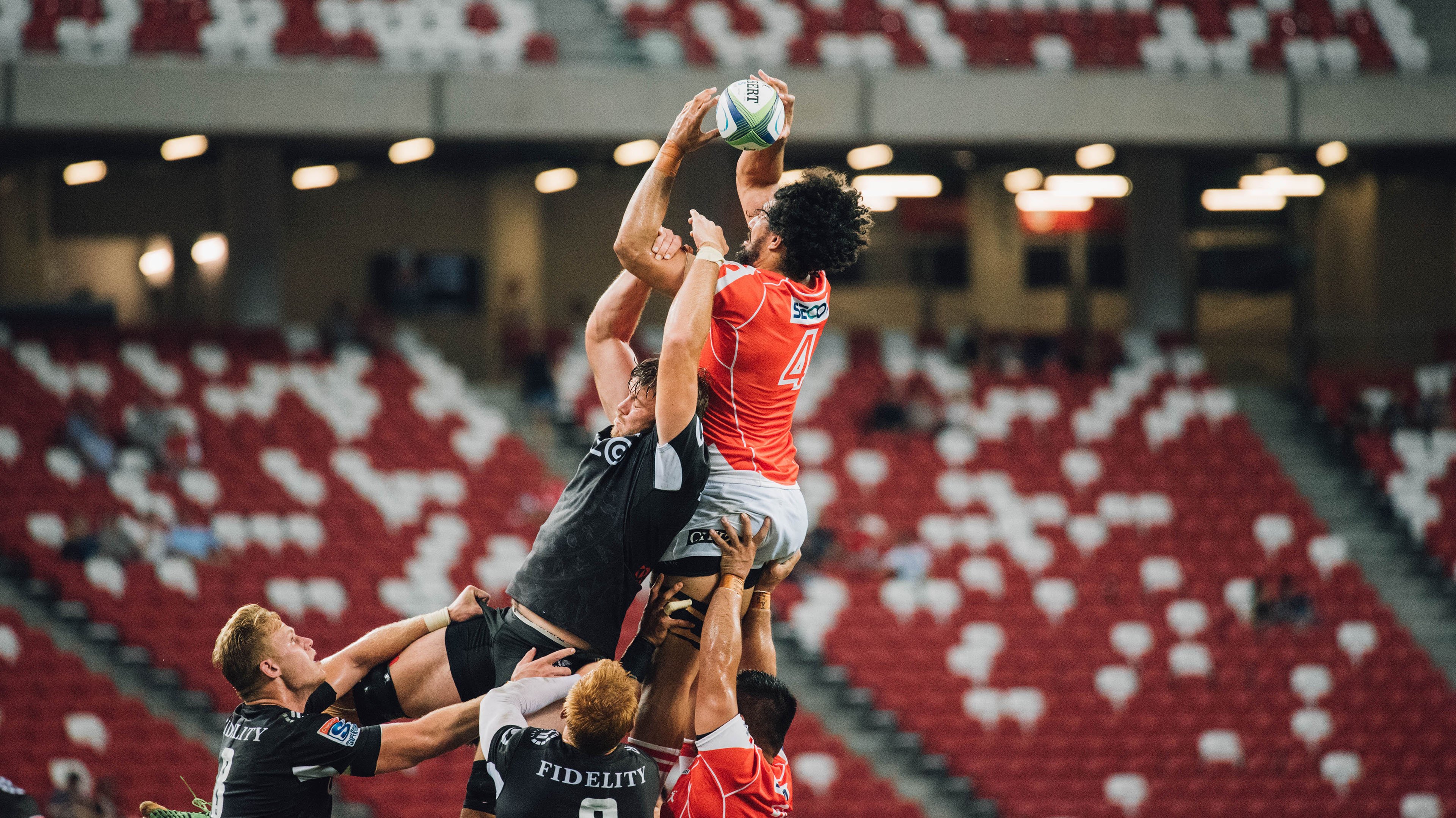 世界青少年综合体育节 篮球、游泳与田径同场联动